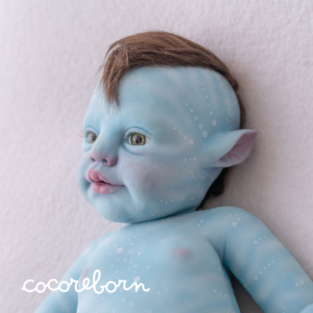 Luna Blue, a little girl with chocolate hair and green eyes.